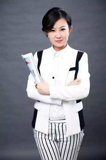 韩一宁讲师个人资料,教育领域的璀璨明星，引领智慧教学新风尚